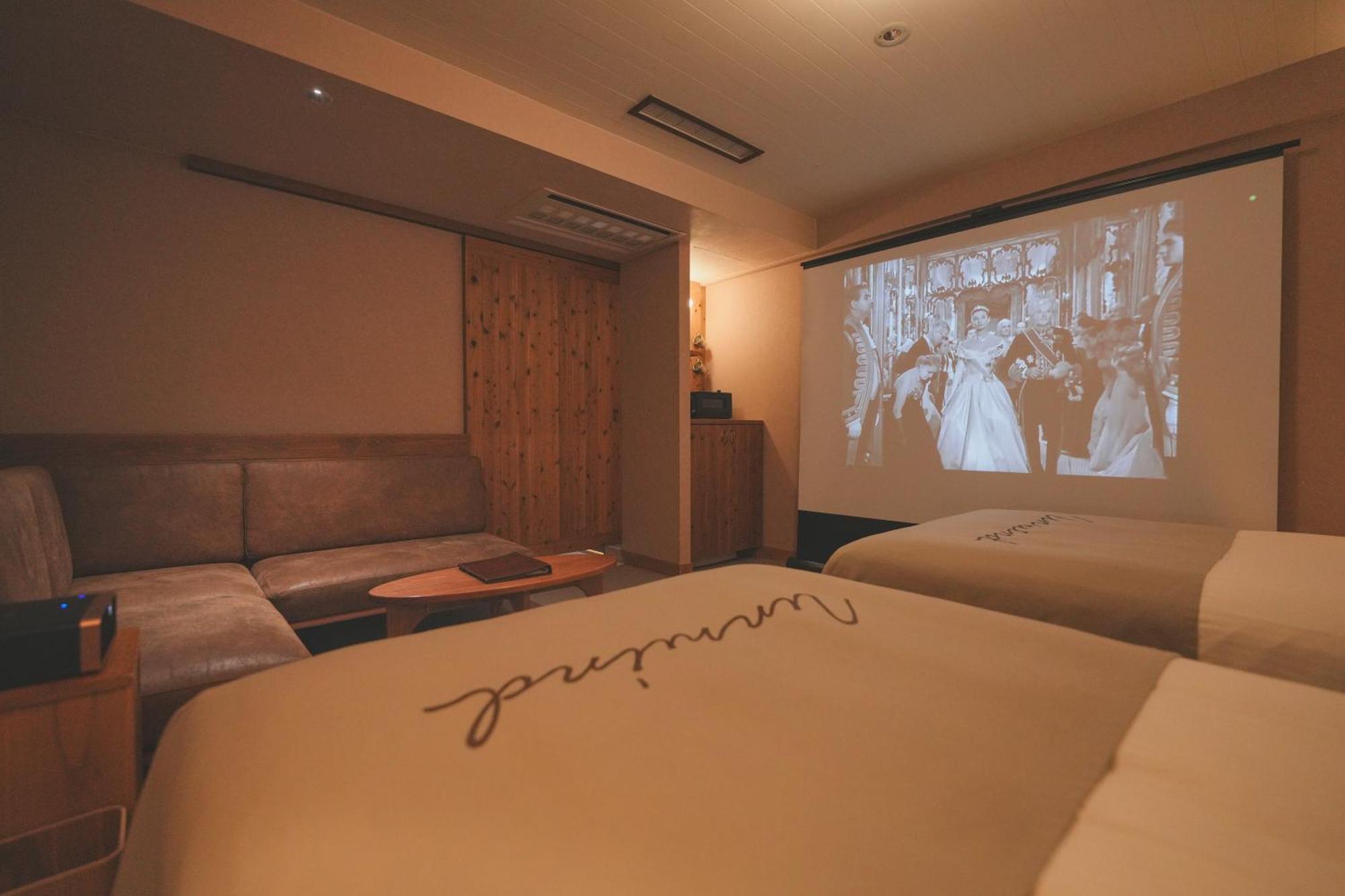 Unwind Hotel & Bar Sapporo Exteriör bild